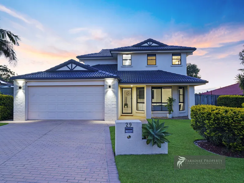 GREAT FAMILY HOME IN STRETTON SCHOOL CATCHMENT