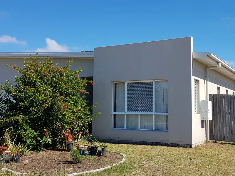 UNDER OFFER.   AFFORDABLE FAMILY HOME IN PARADISE