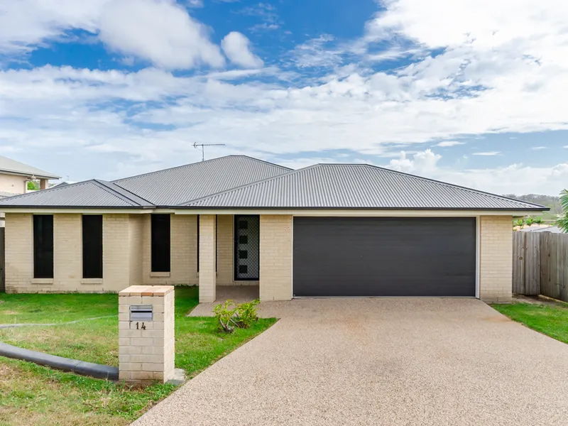 MODERN 4 BEDROOM HOME