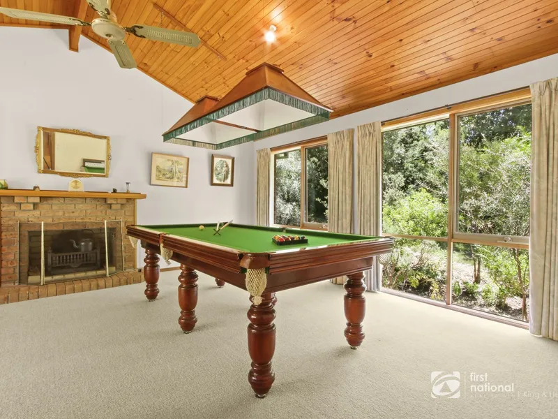 WALKING DISTANCE TO THE METUNG VILLAGE