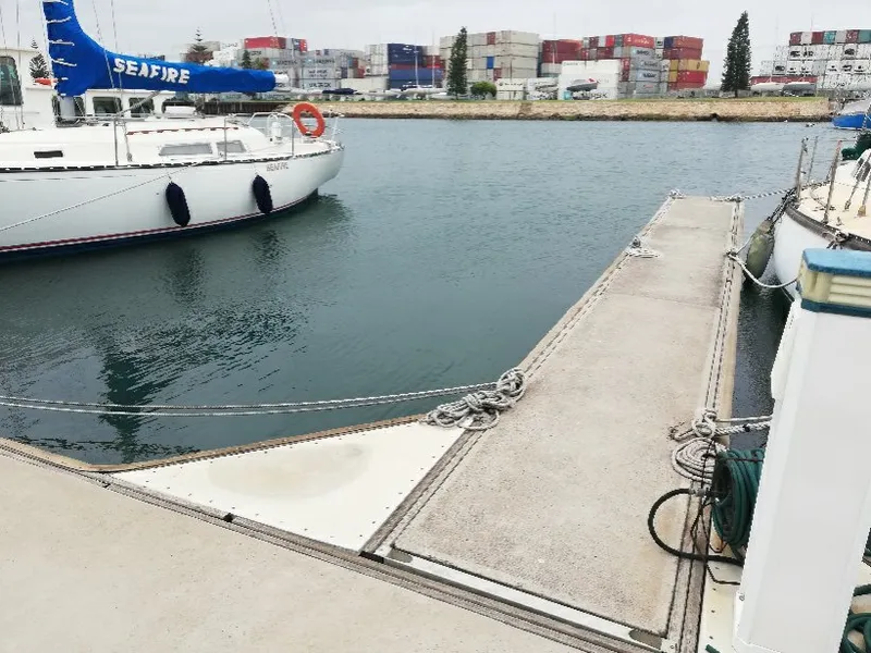 BERTH FOR SALE IN PRESTIGIOUS CLUB ENVIRONMENT