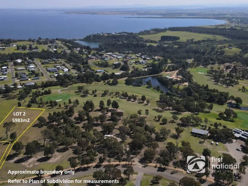 LARGE BLOCK WITH GOLF COURSE FRONTAGE