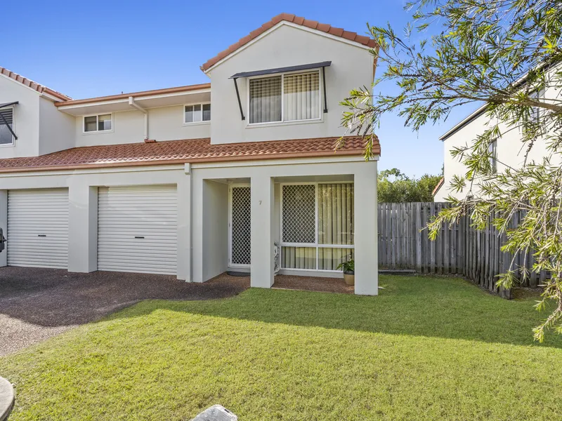 INCREDIBLE INVESTMENT OPPURTUNITY / RESORT STYLE GATED ESTATE