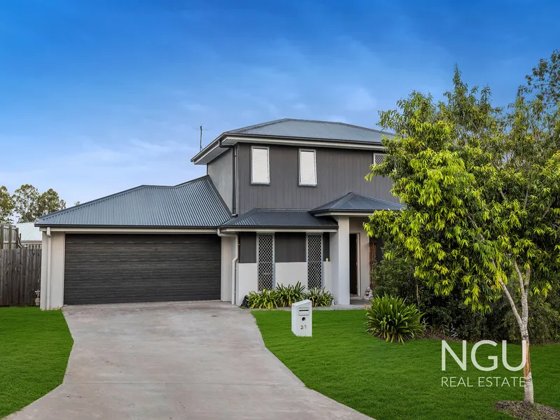 Fantastic Family Home in Augustine Heights