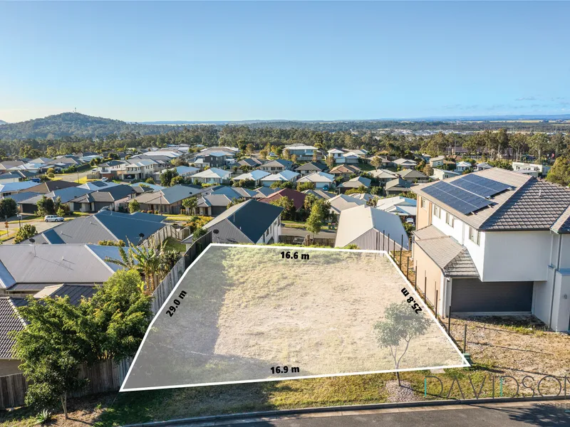 LAST REMAINING LARGE BLOCK WITH A VIEW TO BUILD YOUR DREAM HOME