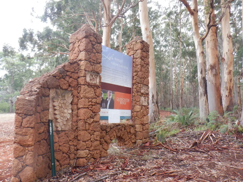 'Gloucester Ridge' LIFESTYLE / POTENTIAL TOURIST PRECINCT - R5 RESIDENTIAL DEVELOPMENT