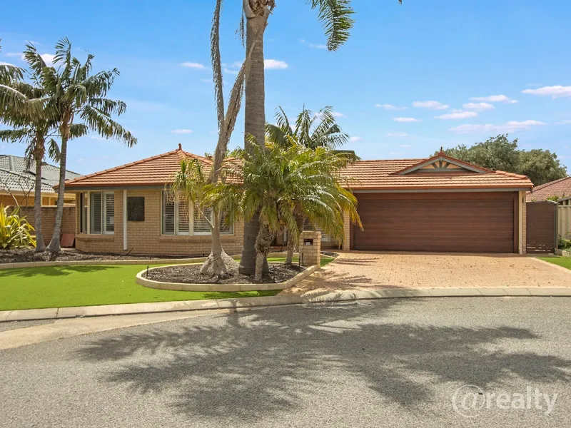 GORGEOUS HOME IN QUIET LOCATION