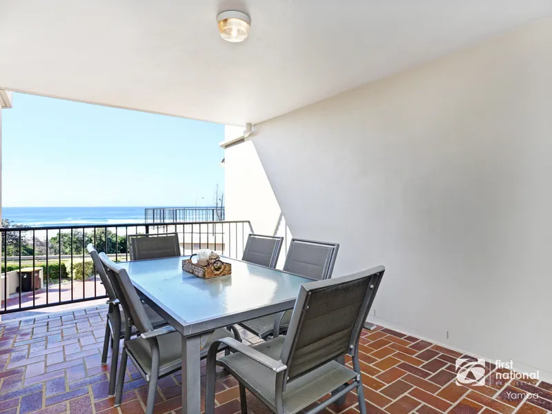 ROMIAKA - A YAMBA LANDMARK!