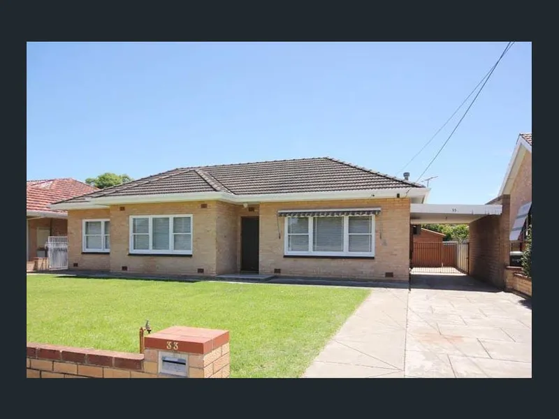 3 bedroom family home available on a 6 month lease only!
