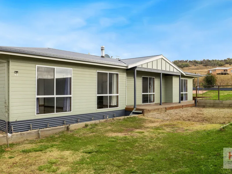 12 month rental - $740/week