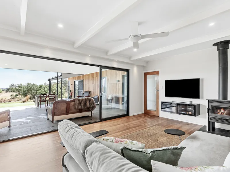 Luxury Lifestyle Living With Development Opportunities!