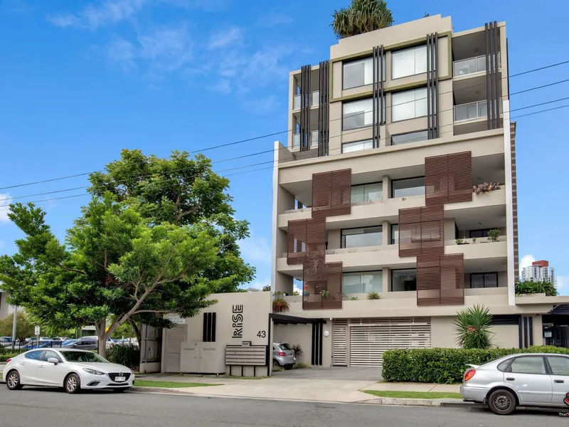 Executive Apartment in Central Location