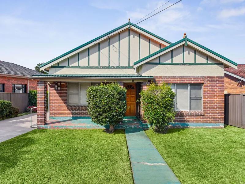 Huge Central Concord Block with 15+Metre Frontage, No Heritage, Easy Walk to Majors Bay or the Station, Ideal for a Lux Home or CDC Duplex Subdivision