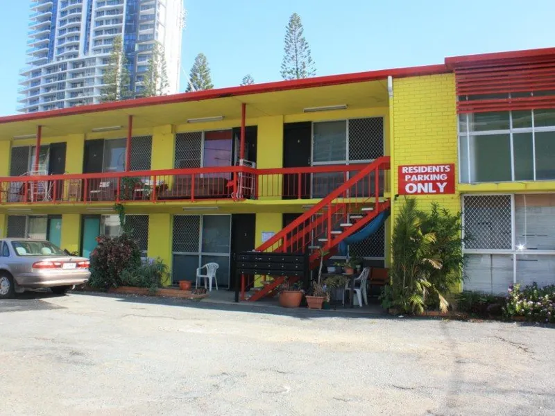 Ground Floor Part-Furnished One Bedroom Studio Styled Unit in the Heart of Surfers Paradise!
