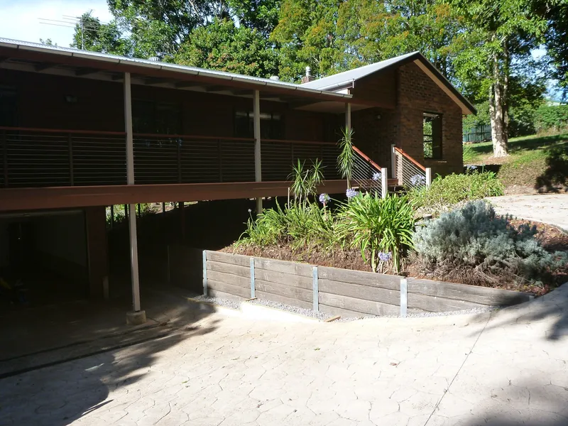 4 Bedroom Home for Rent from mid April 21 on Horse Property in Maleny