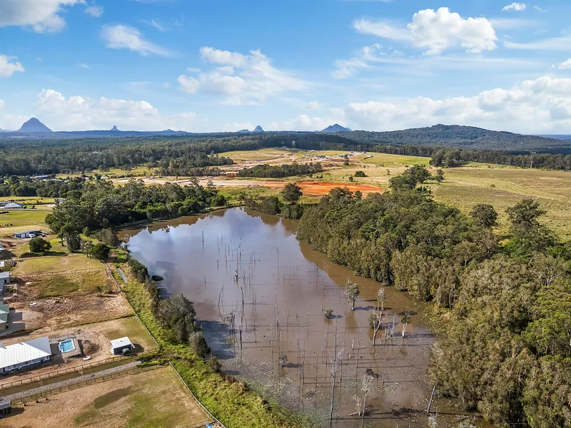 ELWOOD RISE ESTATE - NEW STAGE JUST RELEASED