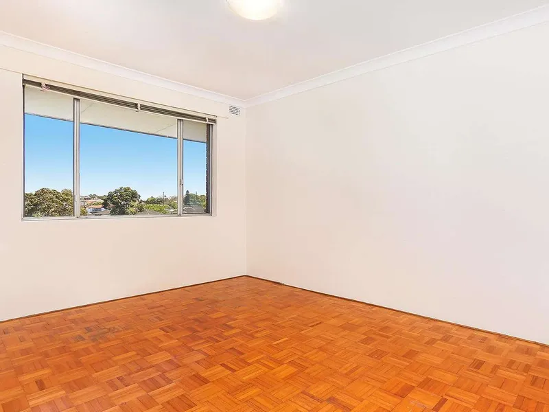 Two-bedder in boutique block of 6