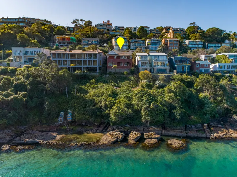 Harbourside Living with Spectacular Main Harbour Views