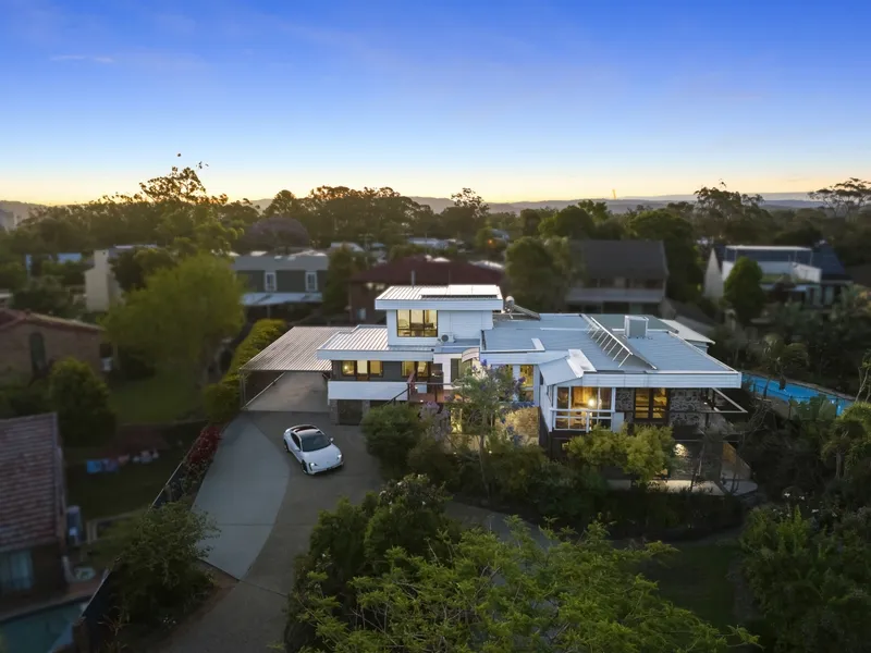 Prime Location, Exceptional Potential and Panoramic Views