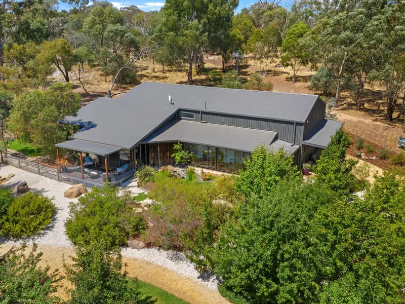Zen Eden - Lifestyle Retreat Living near Beautiful Bendigo