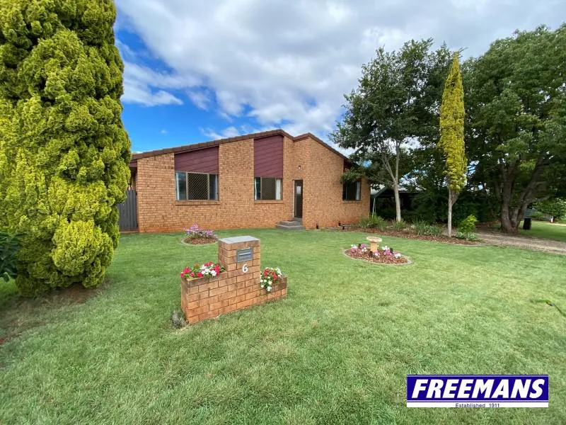 Large modern brick with 2 street frontage