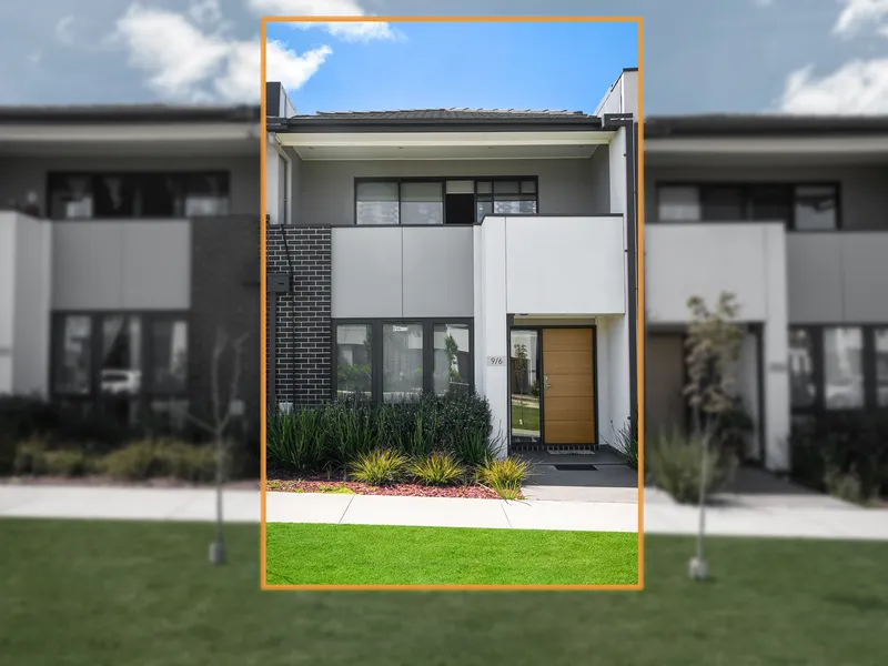 Contemporary Townhouse Living