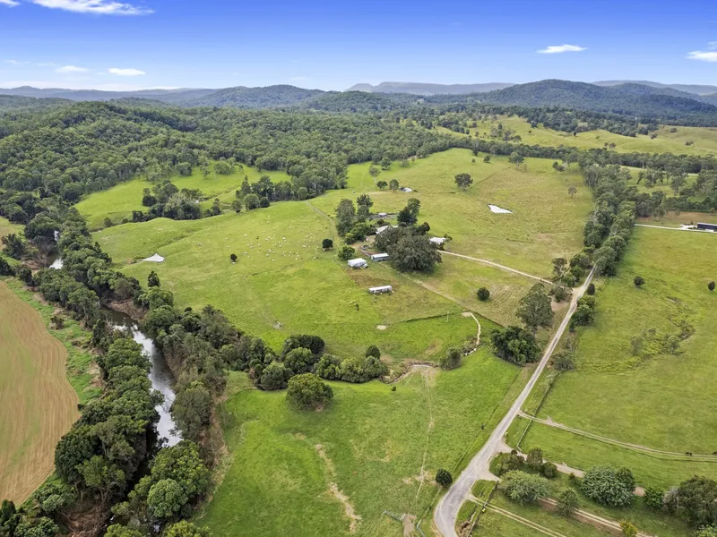 Two Homes on Two Titles with Mary River Frontage!