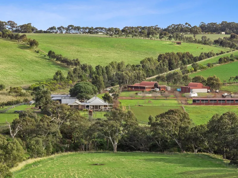 Rural Estate with Double Frontage to Sutherlands Creek