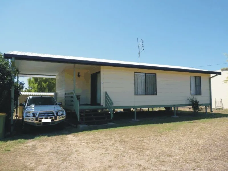 HOLIDAY RENTAL - TAYLORS BEACH
