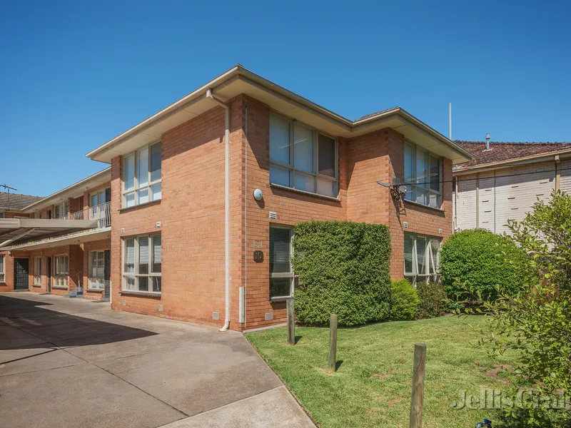 EASY LIVING IN A GREAT LOCATION