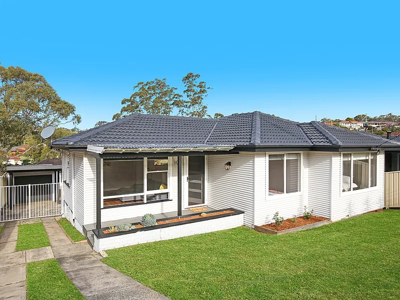 RENOVATED FAMILY BEAUTY!