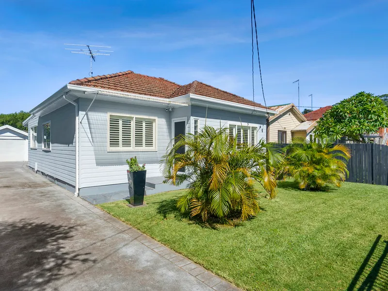 Impeccably Maintained Cottage