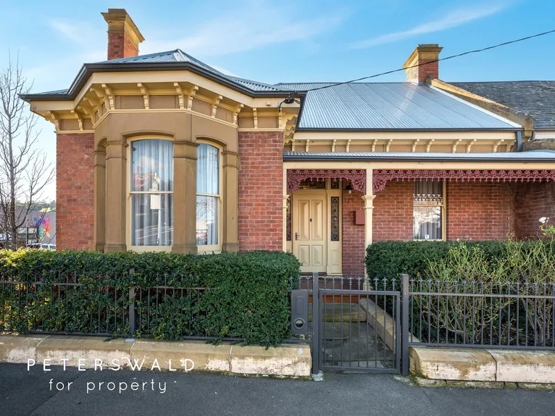Stately Hobart home of grand proportions in the city