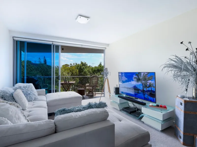 REDUCED TO SELL NOW !