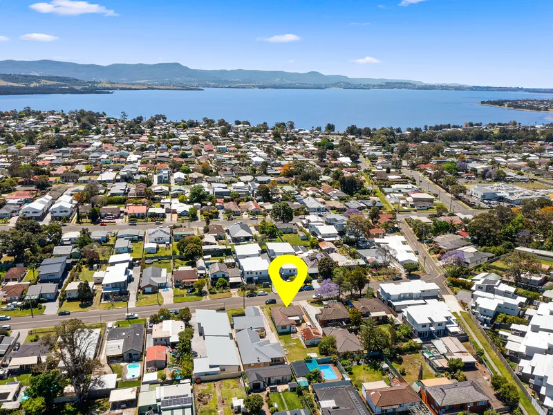 Original Oak Flats Home