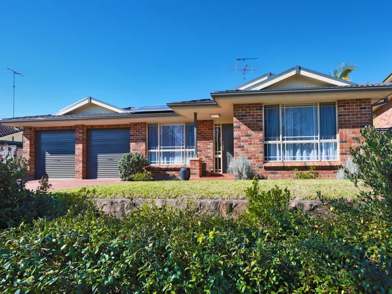 Picture perfect family home!