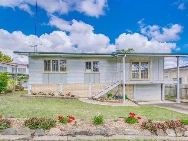 HIGHSET HOME ON 627 SQM, INVEST OR FIRST HOMEOWNER!