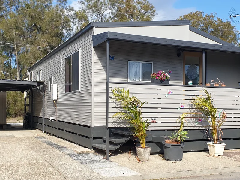 Beautiful Relocatable Home Pet Friendly, Over-50’s, Residential Retreat Double vehicle access