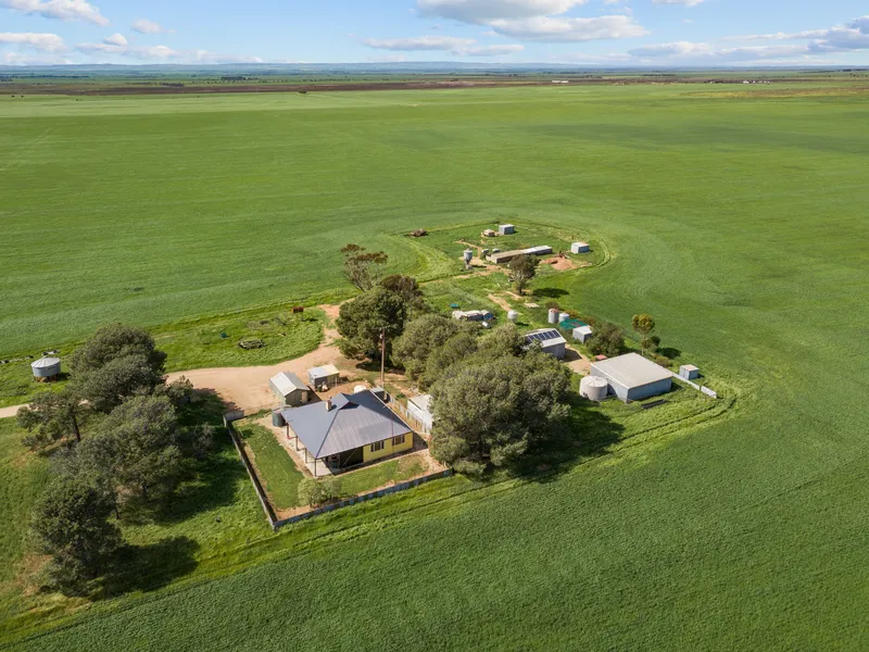 Land sale to finalise Estate