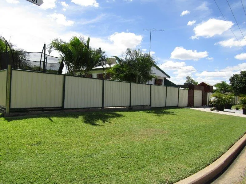 GRACE - SPLENDOUR - SOMETHING FOR EVERYONE - PHOTOS TELL THE STORY