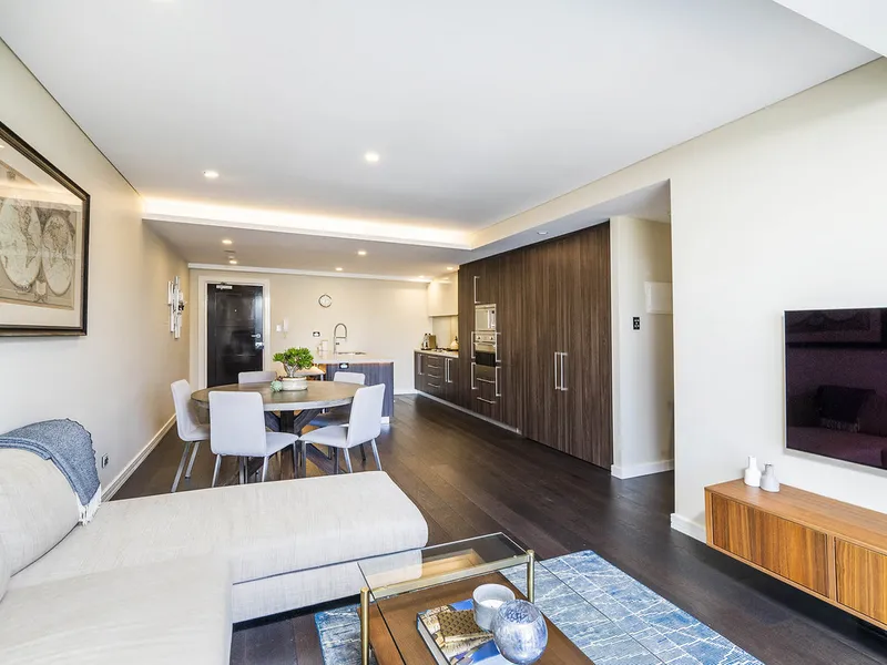 Stunning Furnished Apartment