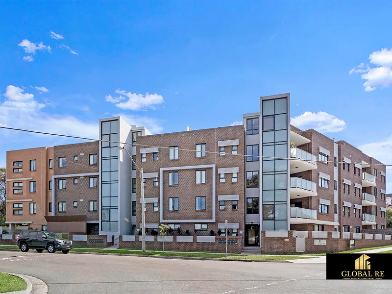 PERFECT APARTMENT FOR FIRST HOME BUYERS & INVESTORS - WILL NOT LAST LONG!!!