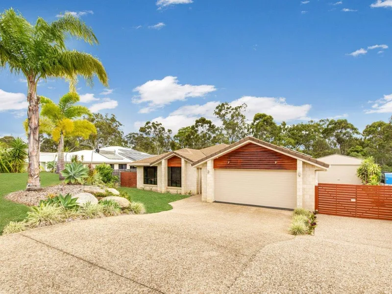 BIG FAMILY VALUE. BIG FAMILY HOME IN BILLABONG ESTATE!!