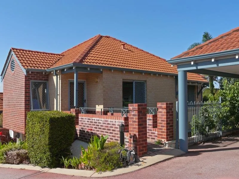 OVER 55’S with large balcony Price slashed