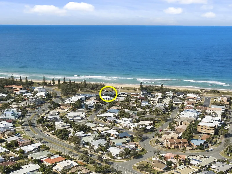 Beachfront Home in Buddina