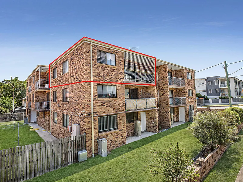 INVESTORS - RENTAL RETURN IS BETTER THAN BANK INTEREST!