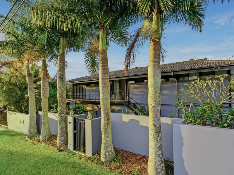 Privacy - Pizzaz - PLenty of Room for Cars/Boat/Van