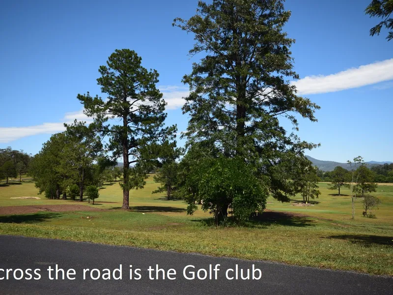 GOLF COURSE VIEWS