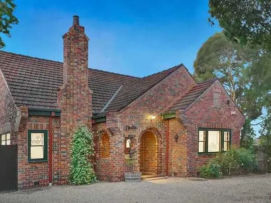 Beautiful Family Home in Brighton!