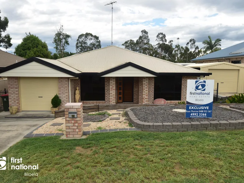 STYLISH 4 BEDROOM BRICK HOME IN GREAT LOCATION